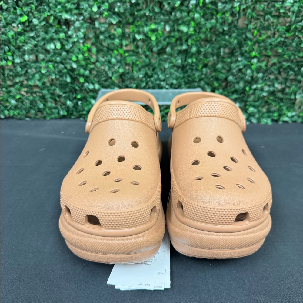 Crocs Classic Bae Platform - W9 - Picture 3 of 9